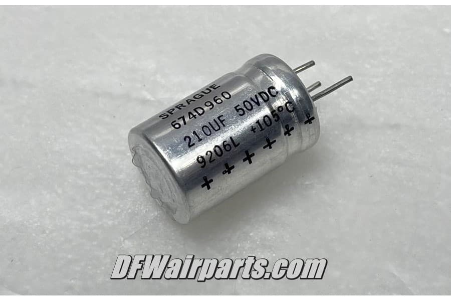 097-01211-0070, 674D960, New Honeywell Aircraft Avionics Sprague Capacitor — photo 1