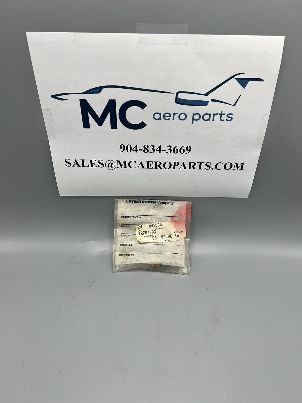 MEGGITT AIRCRAFT TIRE VALVE STEM ASSEMBLY PN: TR764-03 — photo 1